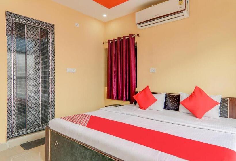 ホテル Flagship 77840 The Sheher Inn