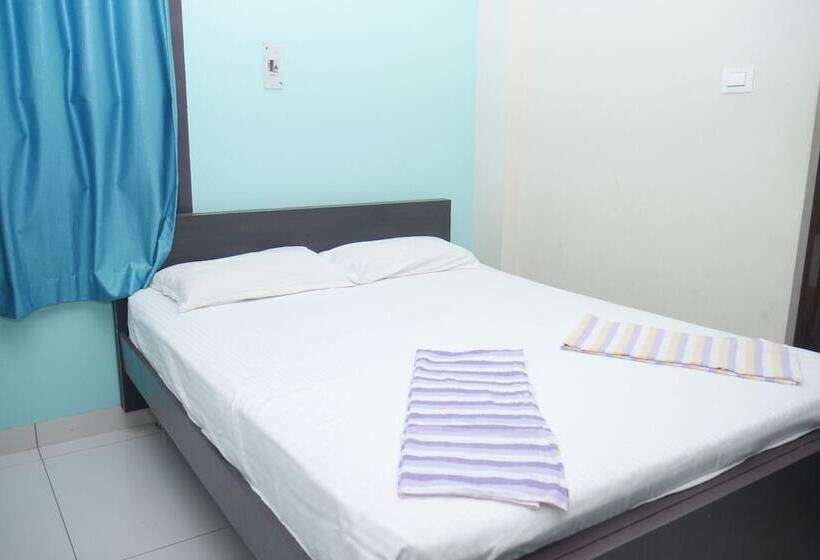 فندق Kubera Service Apartments