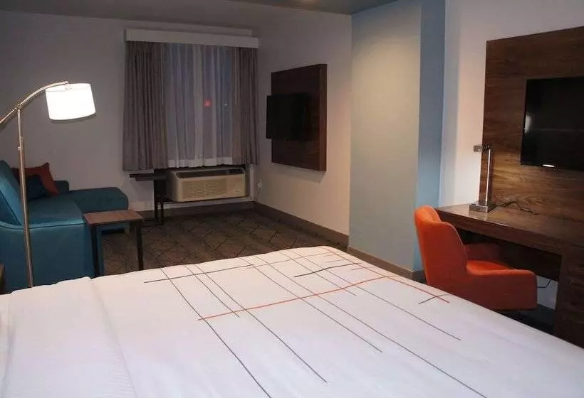 ホテル La Quinta Inn & Suites By Wyndham Littleton Red Rocks