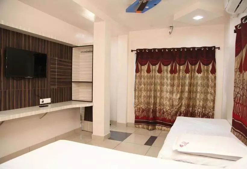 Hotelli Laxmi Towers Madurai