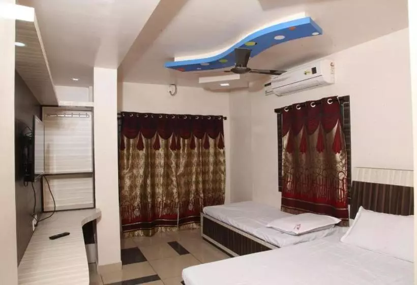 Hotelli Laxmi Towers Madurai