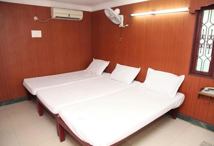 Hotel Laxmi Towers Madurai