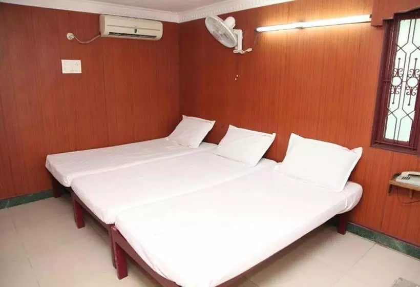 Hotelli Laxmi Towers Madurai