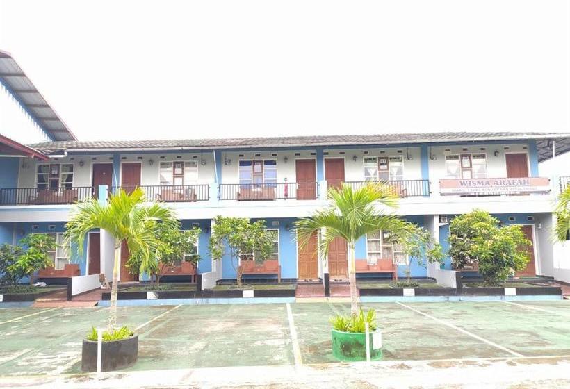 בית מלון כפרי Oyo 90262 Wisma Arafah Syariah