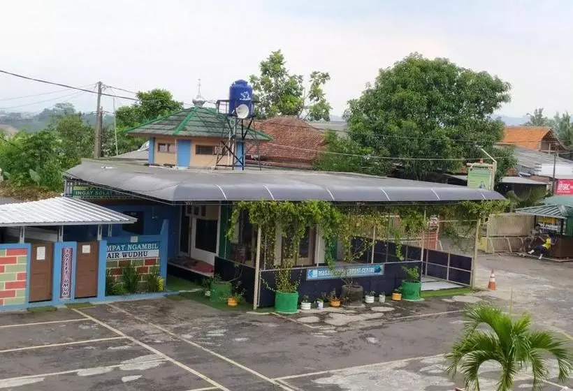 Hotelli Oyo 90262 Wisma Arafah Syariah