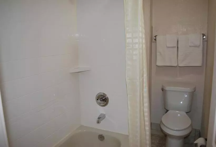 Hotelli Scottish Inns