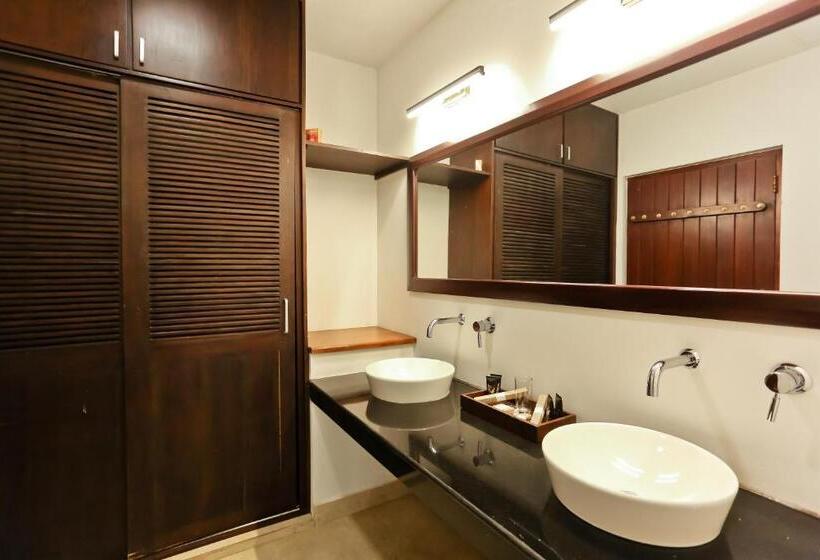 בית מלון כפרי Swanee Grand