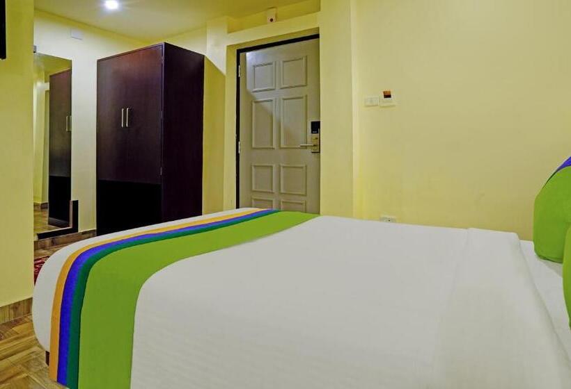 Szálloda Treebo Golden Nest