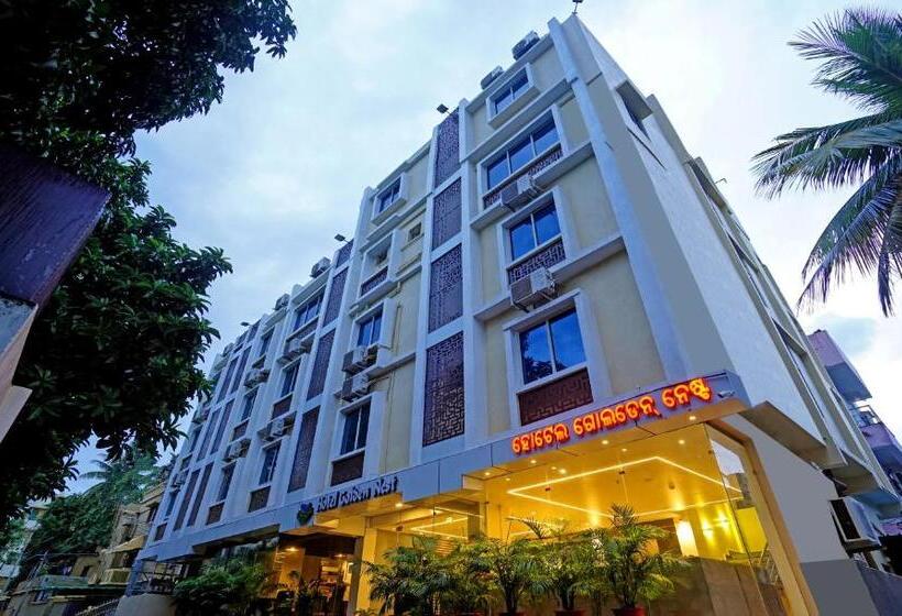 Szálloda Treebo Golden Nest