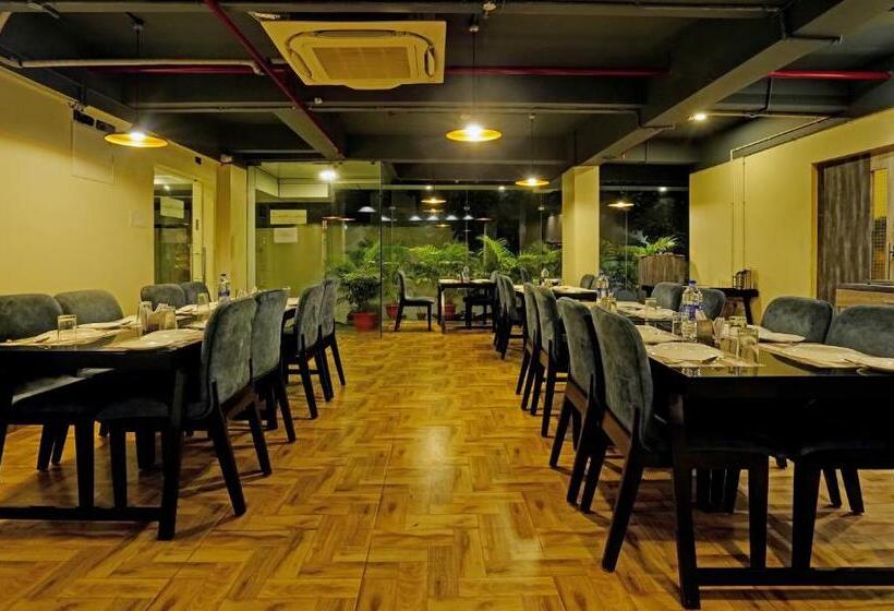 Szálloda Treebo Golden Nest