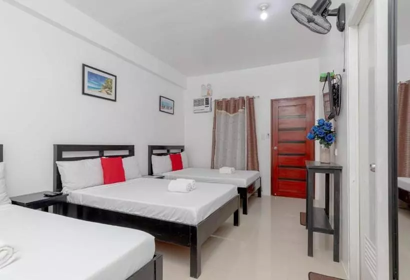 Hotelli Villa Andrea Pagudpud