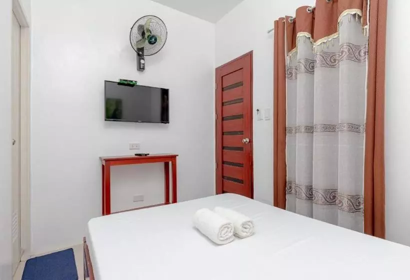 Hotelli Villa Andrea Pagudpud