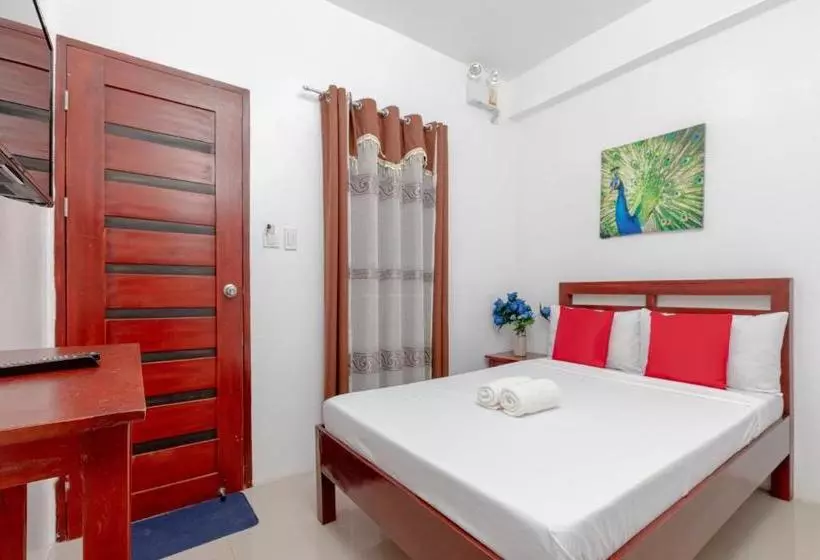 Hotelli Villa Andrea Pagudpud