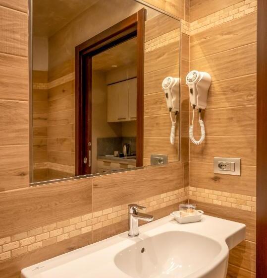 ペンション Nanà