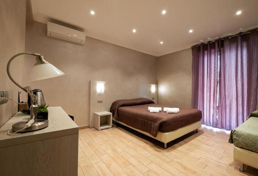 ペンション Nanà