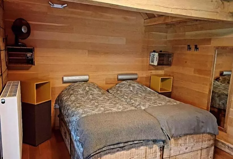 Aamiaismajoitus (B&B) De Linderd