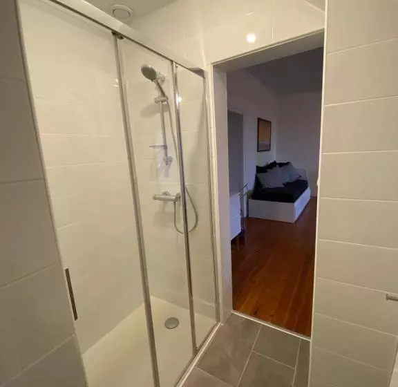 Aamiaismajoitus (B&B) La Tarabelloise