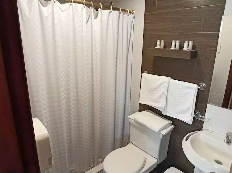 هتل Cayapas Esmeraldas