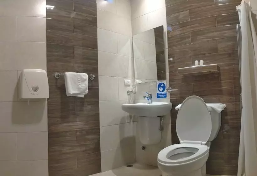 هتل Cayapas Esmeraldas