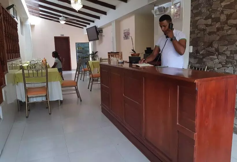 هتل Cayapas Esmeraldas