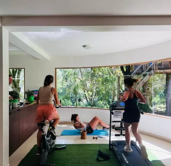 ホテル Mama Tungu Hostel