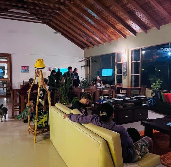 فندق Mama Tungu Hostel