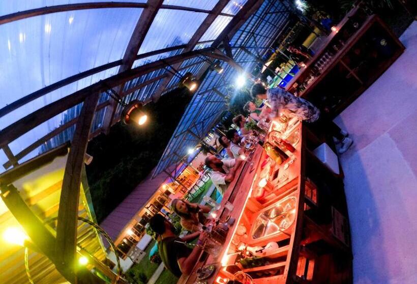 فندق Mama Tungu Hostel