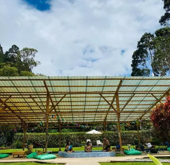 ホテル Mama Tungu Hostel