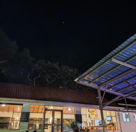 فندق Mama Tungu Hostel