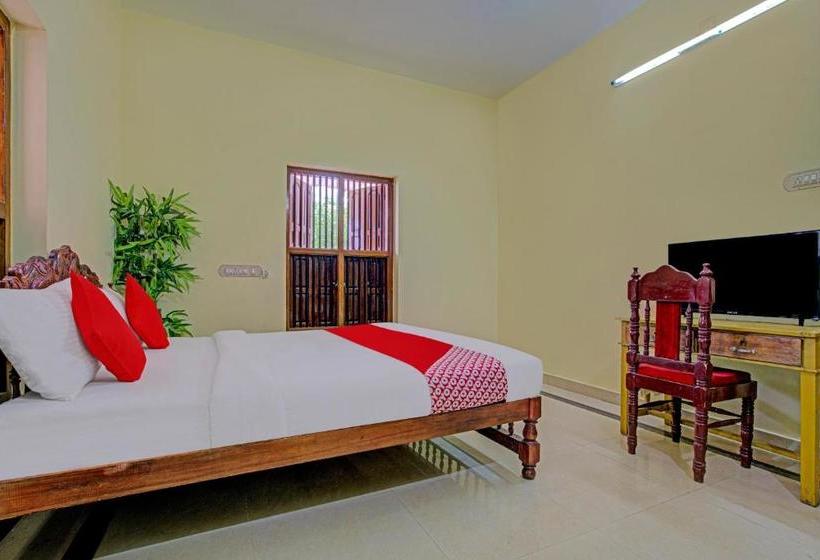 فندق Oyo 76933 The Green Villa