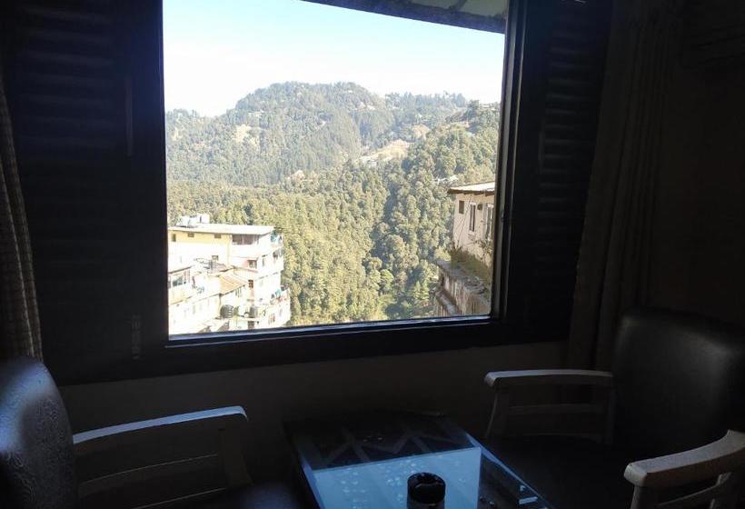 ホテル Parkwood At Mall Road