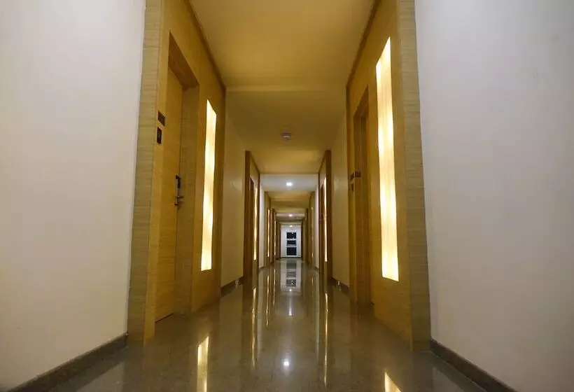پانسیون Akash Villa Guest House