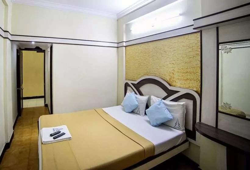 پانسیون Akash Villa Guest House