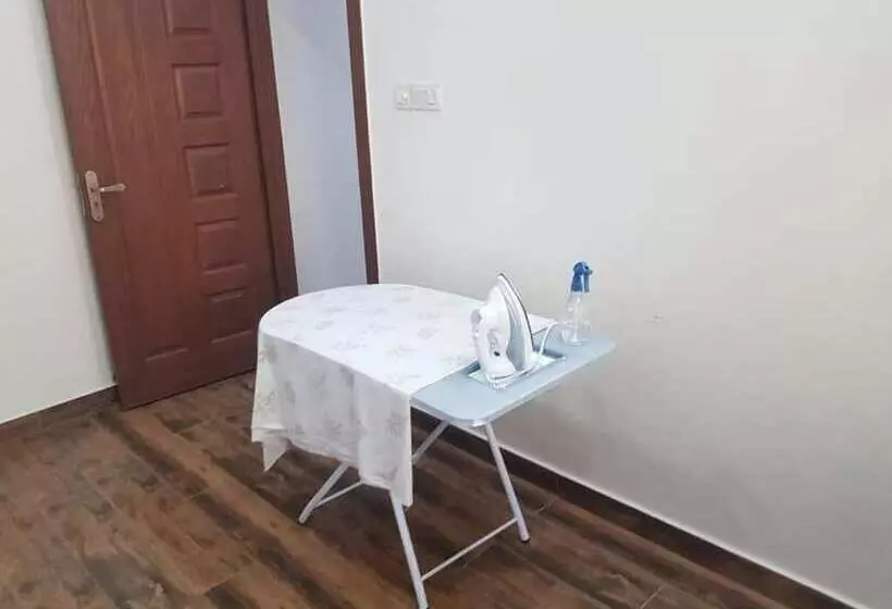 پانسیون Alpha Guest House