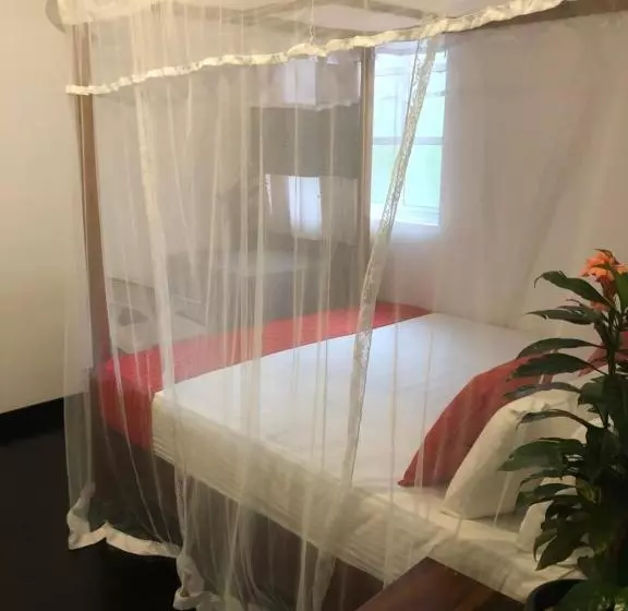 Majatalo Hiriketiya New Radiant House