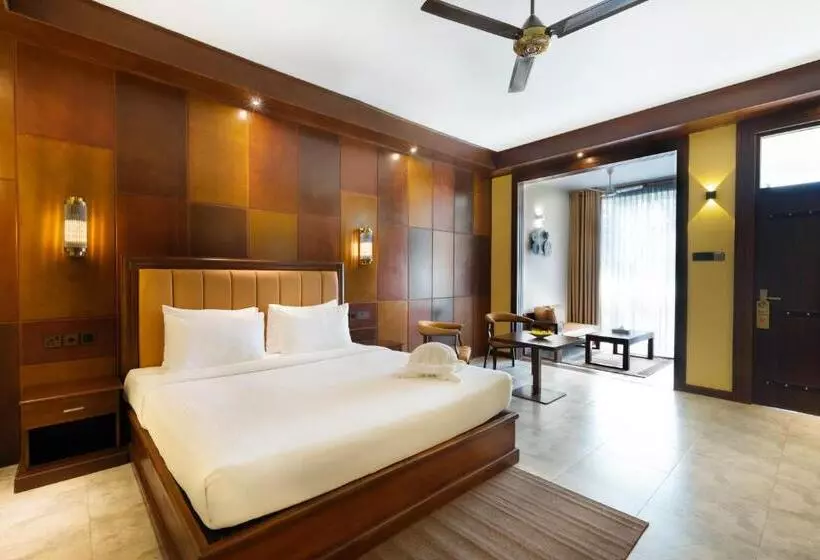 Birds Resort Hambantota