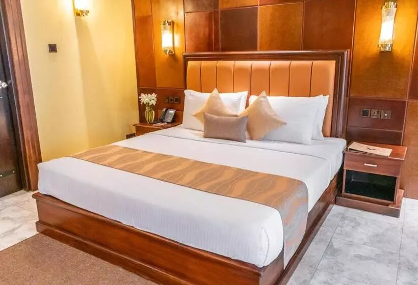 Birds Resort Hambantota