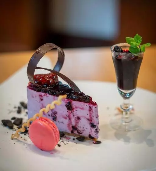 Birds Resort Hambantota