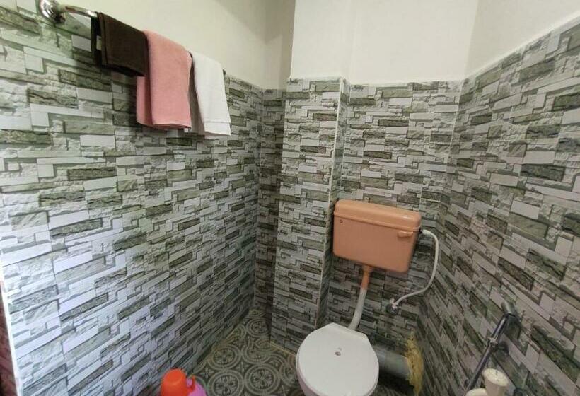 בית מלון כפרי Anjana Palace