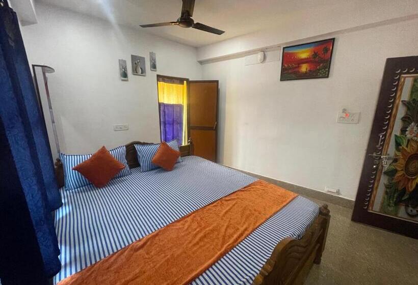 בית מלון כפרי Anjana Palace