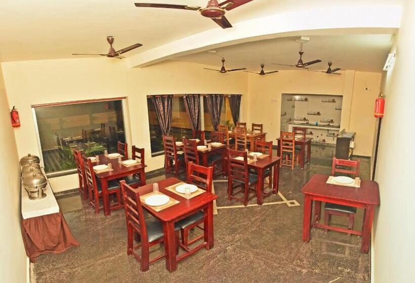 בית מלון כפרי Aura East Bay