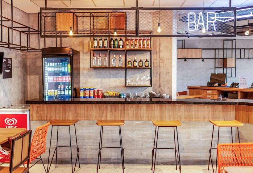 בית מלון כפרי Ibis Caucaia Porto Do Pecém