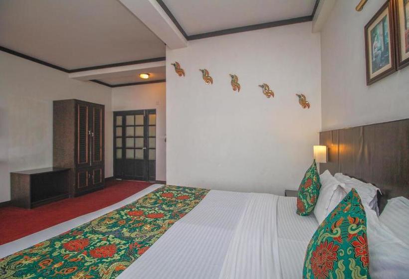 Hotell Jagjeet  Pradhan