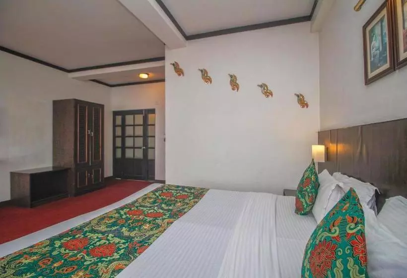 ホテル Jagjeet  Pradhan