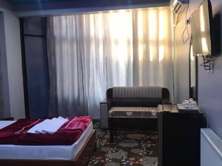 Reliance Hotel Quetta