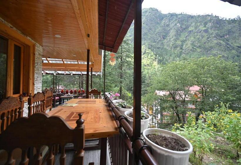 Отель The Hillside