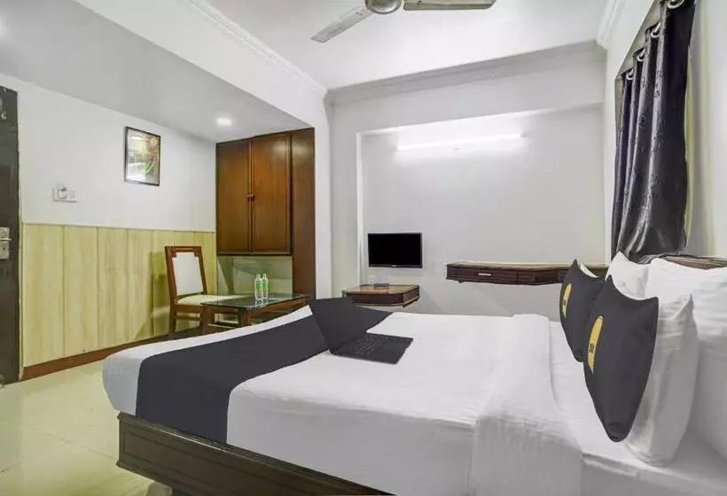 هتل Townhouse Oak Utsav Residency