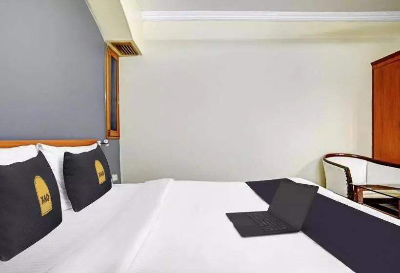 هتل Townhouse Oak Utsav Residency