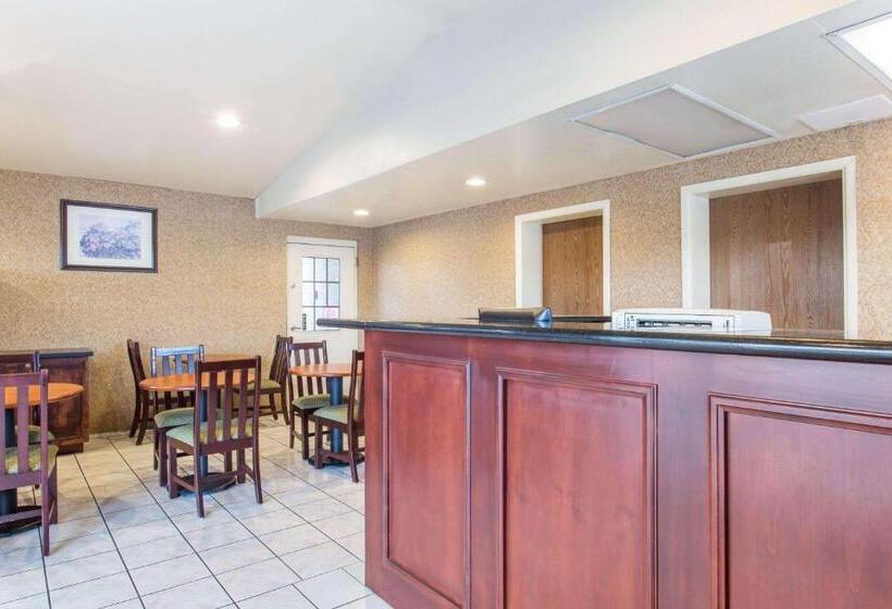 Отель Travel Inn Mesa