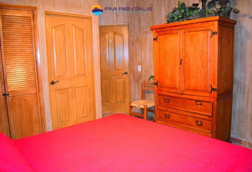 Marina Pinacate B 102